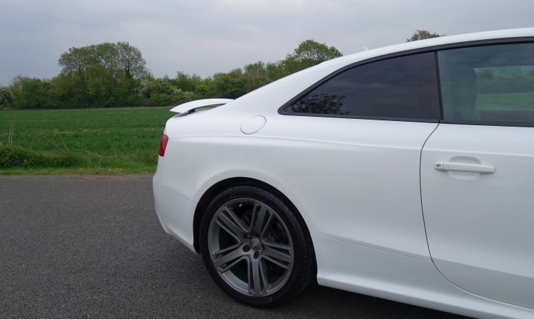 Audi RS5 COUPE 4.2 V8 FSI QUATTRO S TRONIC - SóCarrão