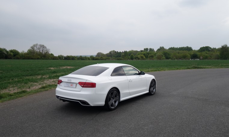 Audi RS5 COUPE 4.2 V8 FSI QUATTRO S TRONIC - SóCarrão